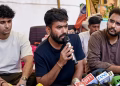 ಸಿಜೆಪಿ ಬೇಡಿಕೆಗೆ ಕೇಂದ್ರ ಸರ್ಕಾರ ಒಪ್ಪಿಗೆ- ಮಾತುಕತೆಯ ಬಳಿಕ ಜಂಟಿ ಸುದ್ದಿಗೋಷ್ಠಿ – ಪ್ರತಿಭಟನೆ ಹಿಂಪಡೆದ ಸಿಜೆಪಿ :ಶಾಂತಿಯುತವಾಗಿ ತೆರಳಲು ವಿದ್ಯಾರ್ಥಿಗಳಿಗೆ ಕರೆ