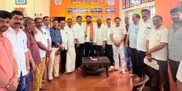 ಪುತ್ತೂರು: ಬಿಜೆಪಿ ನಗರ ಮಂಡಲದ ವ್ಯಾಪಾರ ಪ್ರಕೋಷ್ಠದ ಸಂಚಾಲಕರಾಗಿ ಯು ಆರ್ ಪ್ರಾಪರ್ಟೀಸ್ನ ಮಾಲಕರಾದ ಯುವ ಉದ್ಯಮಿ ಉಜ್ವಲ್ ಪ್ರಭು ನೇಮಕ