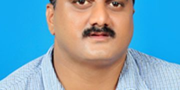 ಮಂತ್ರಾಲಯಕ್ಕೆ ತೆರಳಿದ್ದ ಪುತ್ತೂರು ಮೂಲದ ಉದ್ಯಮಿ ಸಂದೀಪ್ ಶೆಟ್ಟಿ ಹೃದಯಾಘಾತಕ್ಕೆ ಬಲಿ