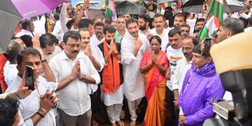 ಪುತ್ತೂರಿನಲ್ಲಿ ರಾಜ್ಯದ ಪ್ರಥಮ ಬೃಹತ್ ತಿರಂಗ ಯಾತ್ರೆ -ನಗರದೆಲ್ಲೆಡೆ ತ್ರಿವರ್ಣ ಧ್ವಜಗಳ ಹಾರಾಟ