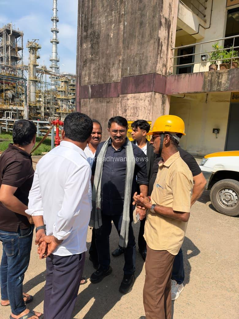 ಎಂಆರ್‌‌ಪಿಎಲ್ ಸ್ಫೋಟ ಸ್ಥಳಕ್ಕೆ ಜಿಲ್ಲಾ ಕಾಂಗ್ರೆಸ್ ಅಧ್ಯಕ್ಷ ಪದ್ಮರಾಜ್ ಆರ್. ಪೂಜಾರಿ ಭೇಟಿ