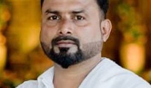 ಪುತ್ತೂರು : ಉಳ್ಳಾಲ್ತಿ ಪ್ಲವರ್ಸ್ ನಲ್ಲಿ ಉದ್ಯೋಗಿ ಕಲ್ಲಾರೆ ನಿವಾಸಿ ಲವ ಕುಮಾರ್ ಹೃದಯಾಘಾತದಿಂದ ನಿಧನ