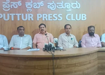 ರೈತರಿಗೆ ಒಂದಲ್ಲ ಒಂದು ರೀತಿಯಲ್ಲಿ ಹೊಡೆತ ನೀಡುತ್ತಿರುವ ರಾಜ್ಯ ಸರಕಾರ ರೈತ ವಿರೋಧ ನೀತಿ ಅನುಸರಿಸುತ್ತಿದೆ: ಪತ್ರಿಕಾಗೋಷ್ಠಿಯಲ್ಲಿ ಮಾಜಿ ಶಾಸಕ ಸಂಜೀವ ಮಠಂದೂರು ಆರೋಪ