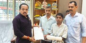 ಪಟಾಕಿ ಸ್ಪೋಟಗೊಂಡು ಗಾಯಗೊಂಡಿದ್ದ ಬಾಲಕನಿಗೆ ಮುಖ್ಯಮಂತ್ರಿ ಗಳ ಪರಿಹಾರ ನಿಧಿಯಿಂದ ಒಂದು ಲಕ್ಷ ರೂ ಮಂಜೂರು : ಶಾಸಕ ಅಶೋಕ್ ರೈ
